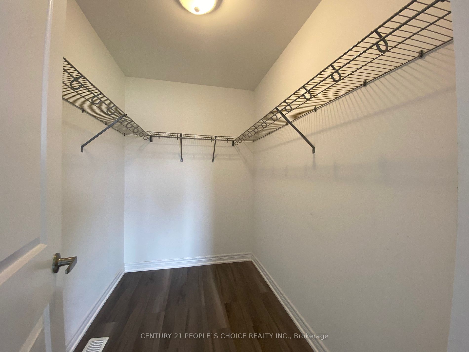 60 Summer Breeze Dr Property Photo 19