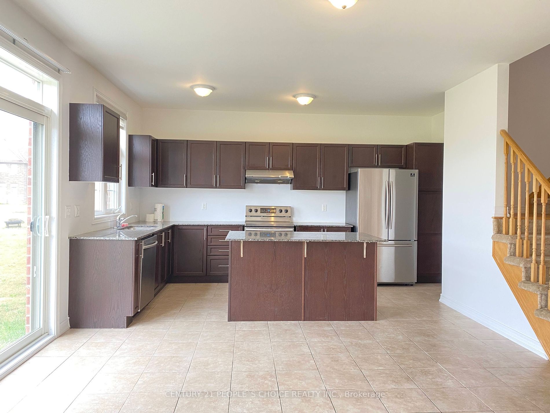 60 Summer Breeze Dr Property Photo 26