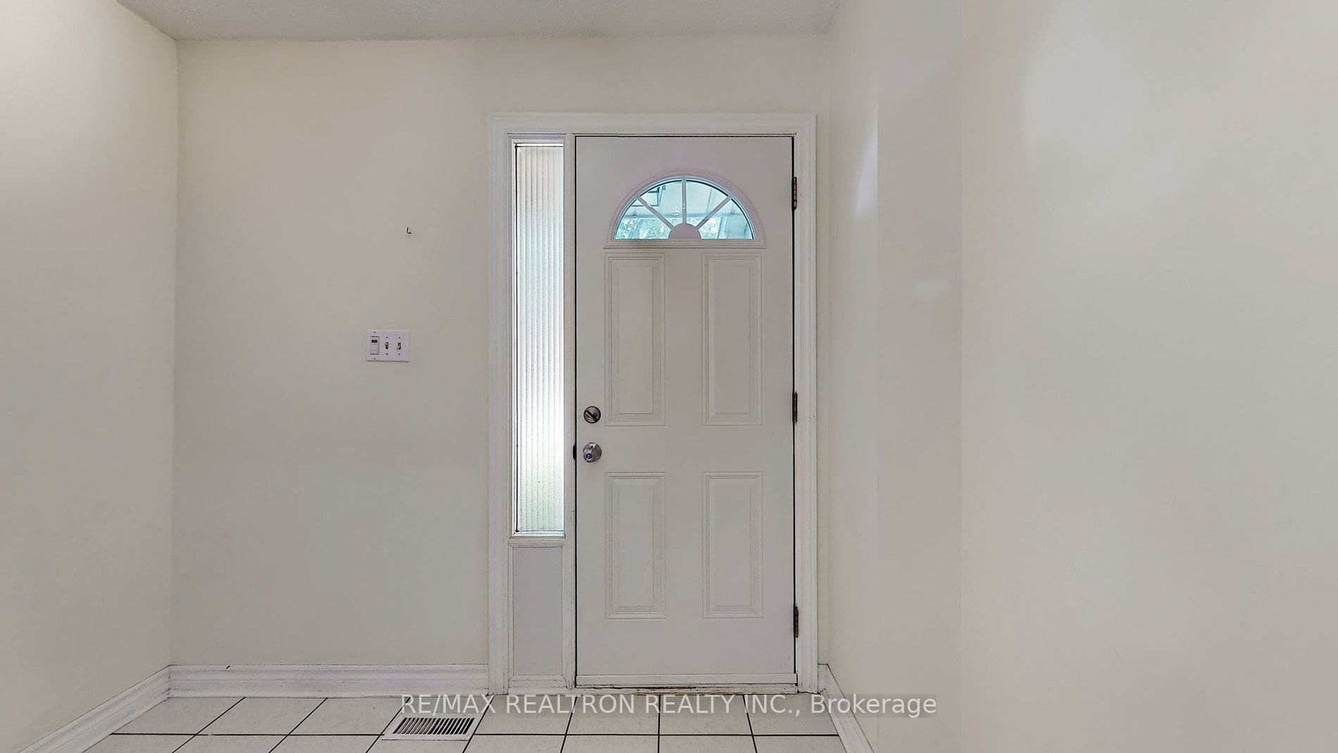 51 Paulander Dr 27 Property Photo 6