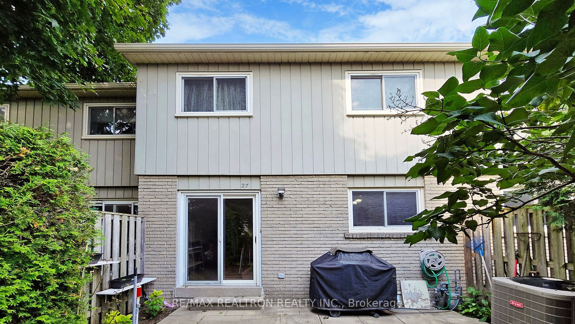 51 Paulander Dr 27 Property Photo 32
