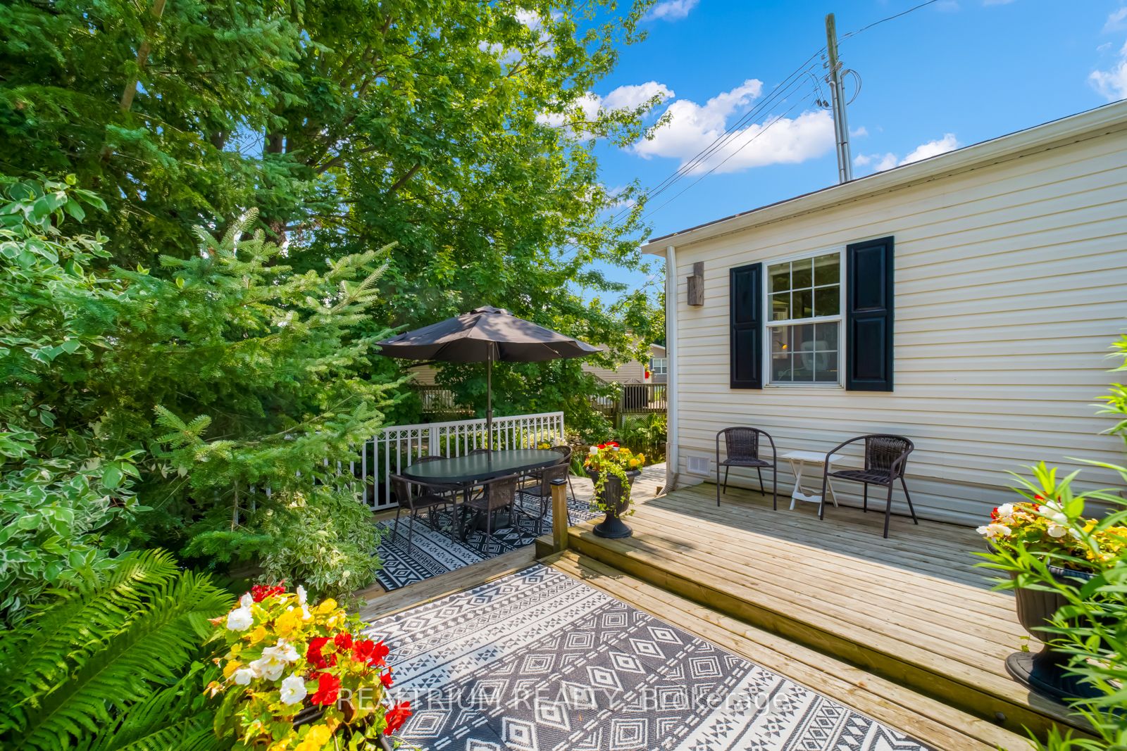 6 Golden Pond Rd . Property Photo 5