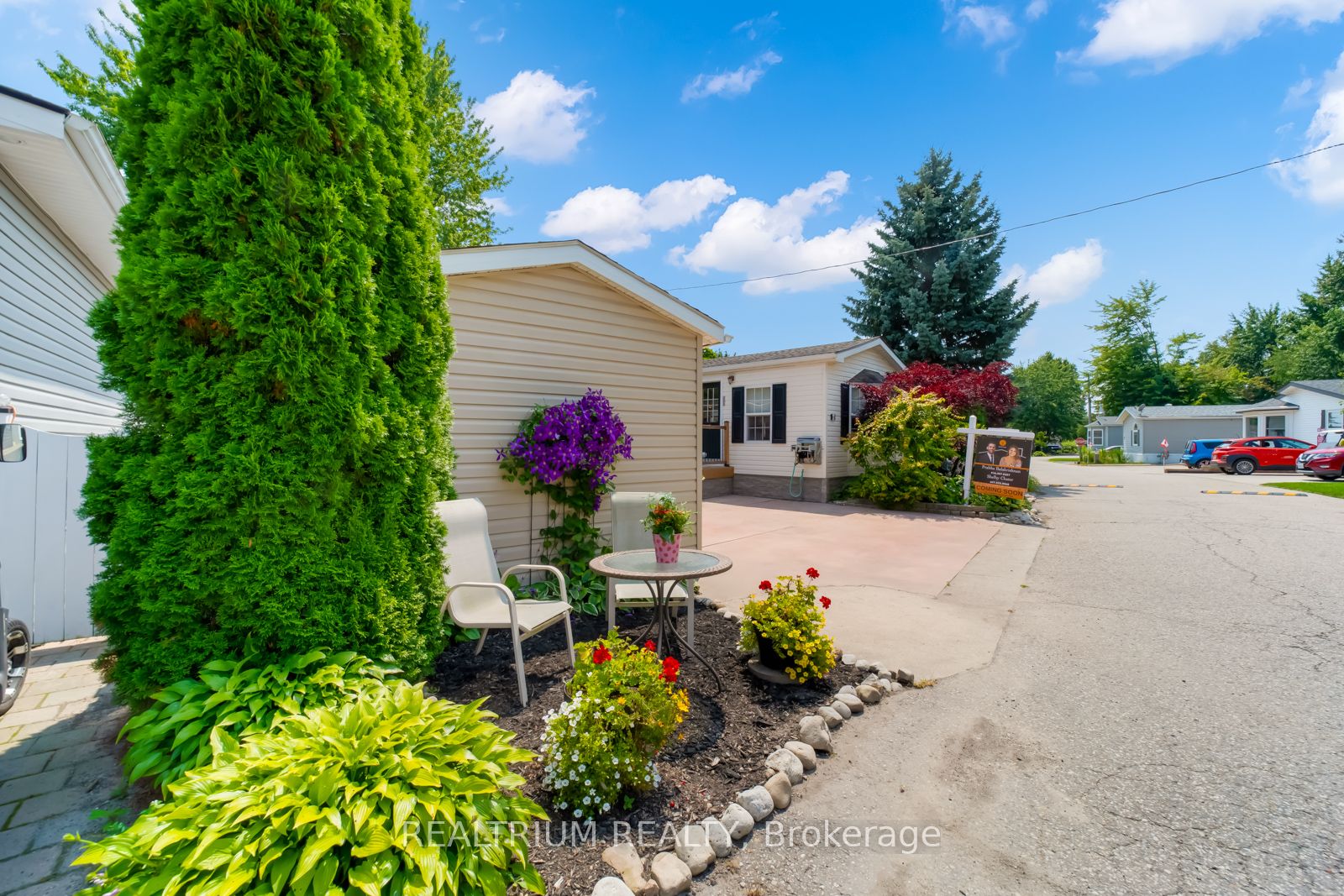 6 Golden Pond Rd . Property Photo 12
