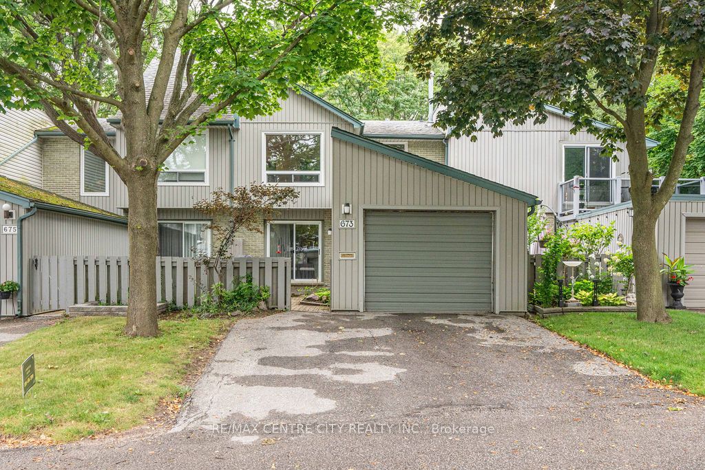673 Woodcrest Blvd 2 Property Photo 1