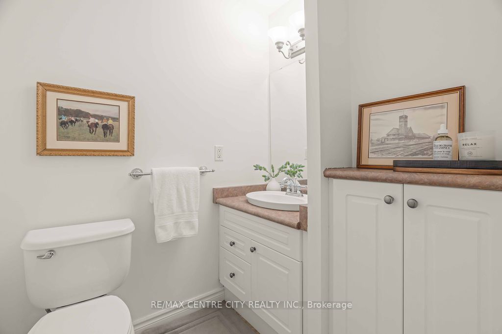 673 Woodcrest Blvd 2 Property Photo 11