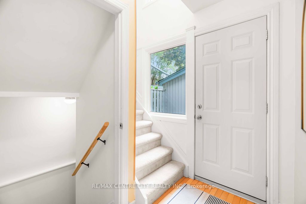 673 Woodcrest Blvd 2 Property Photo 22