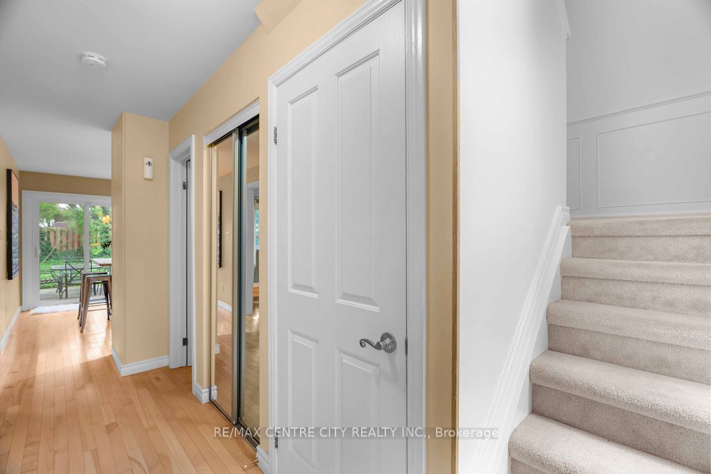 673 Woodcrest Blvd 2 Property Photo 37