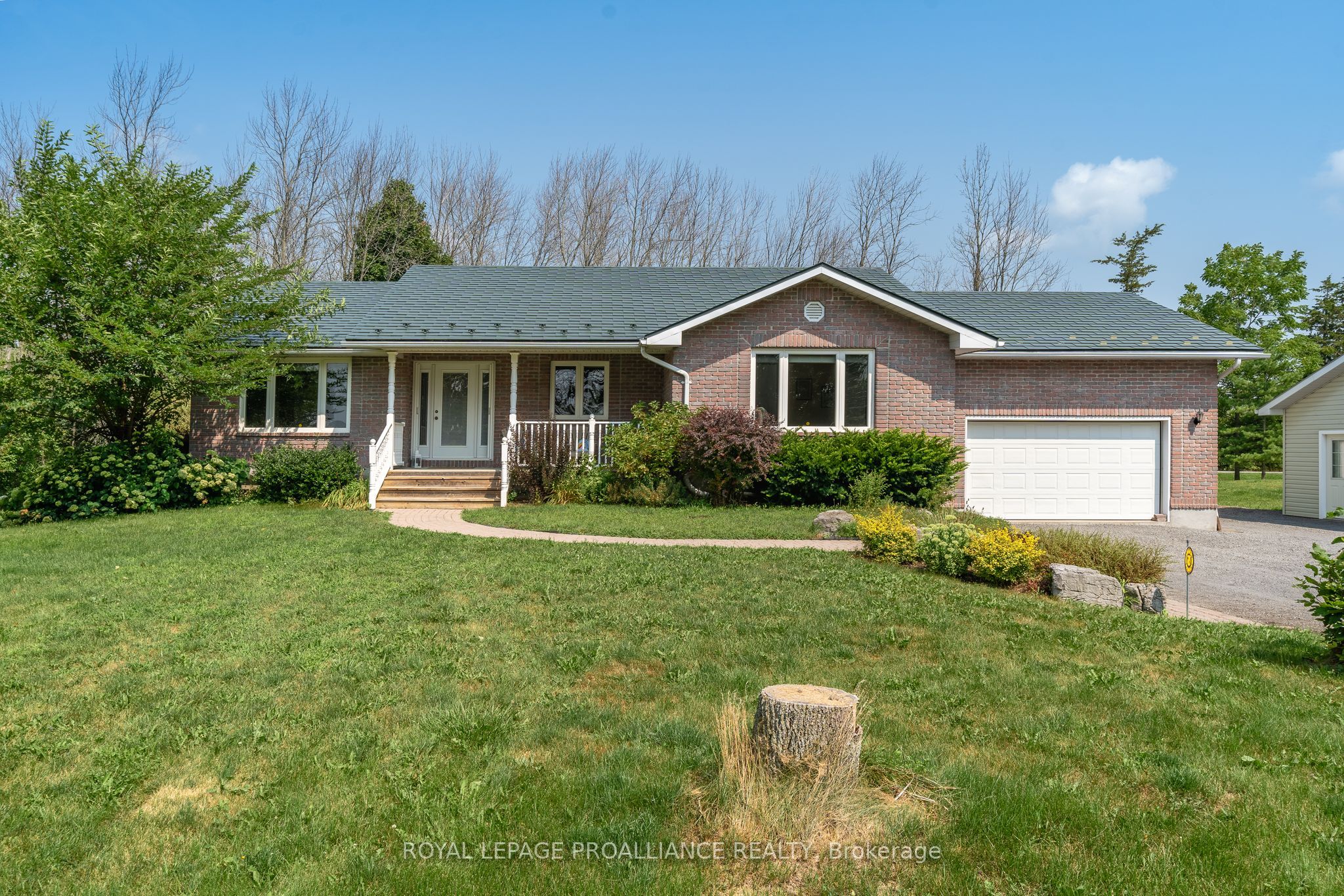32 Pierce Road Property Photo 5