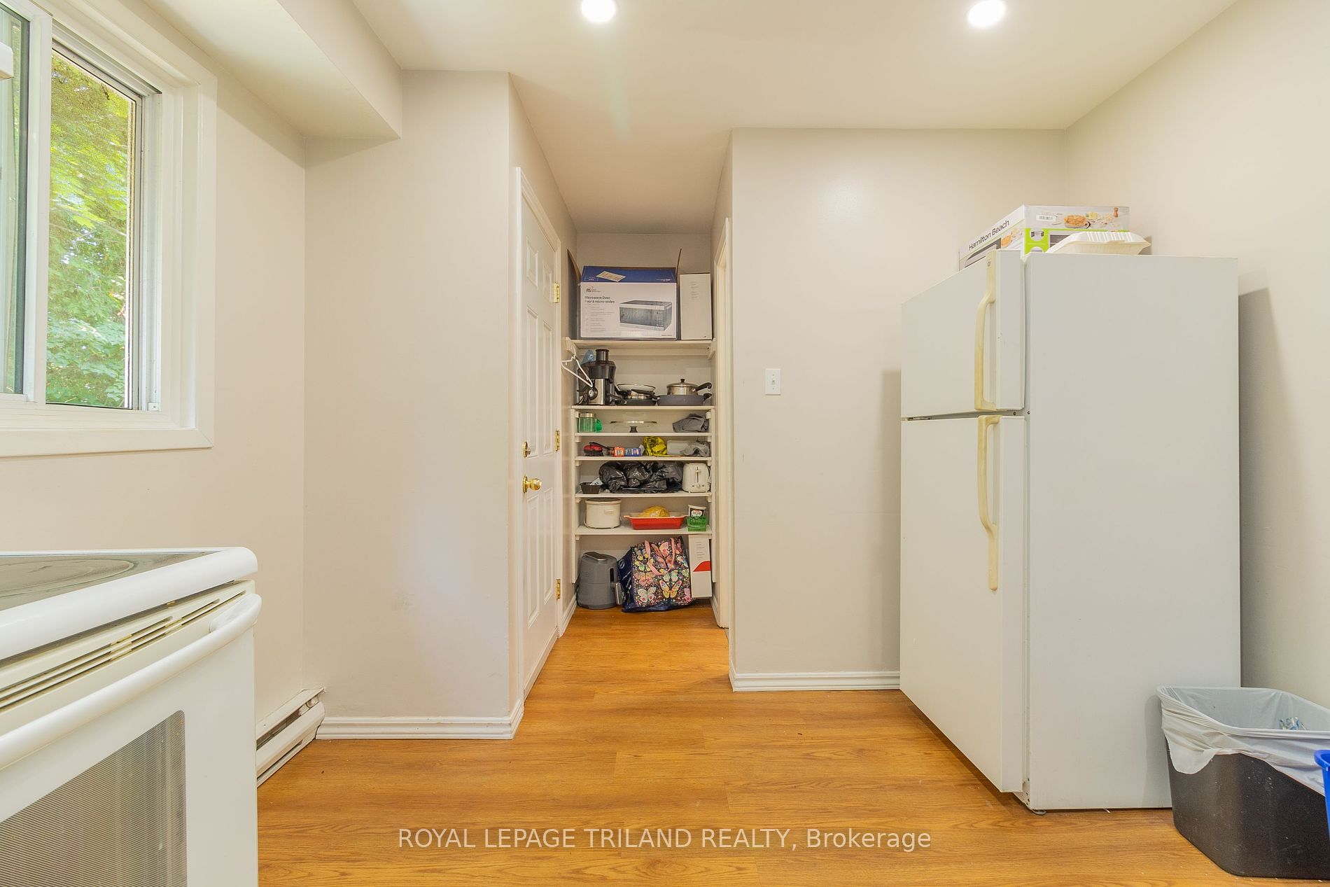 311 Vesta Rd 1 Property Photo 26