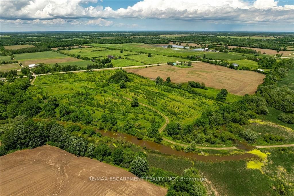 Na #17 Haldimand Rd Property Photo 2