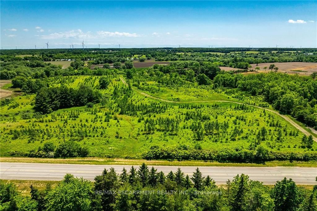 Na #17 Haldimand Rd Property Photo 8