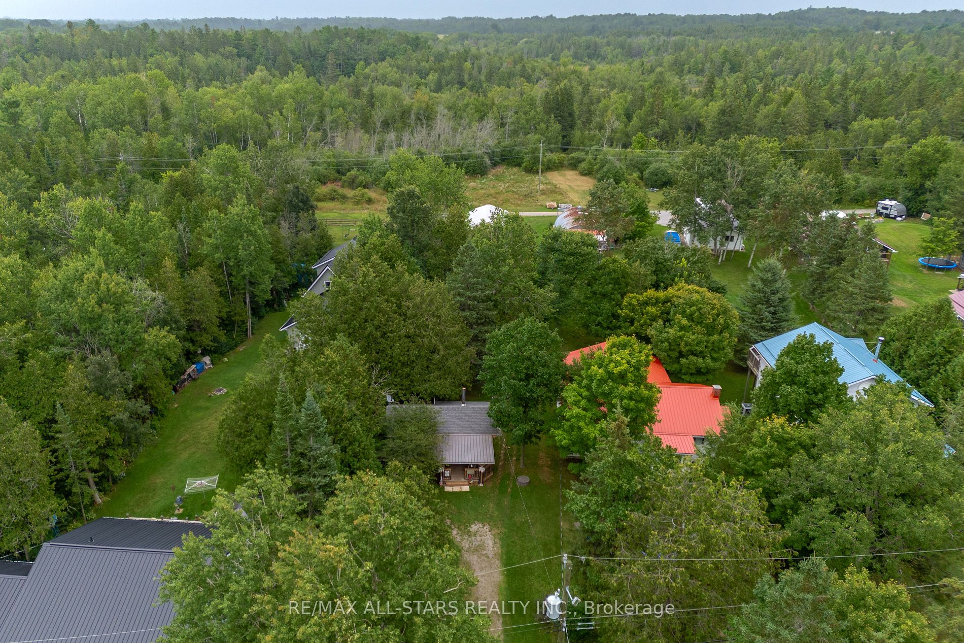 93 Sturgeon Glen Rd Property Photo 34