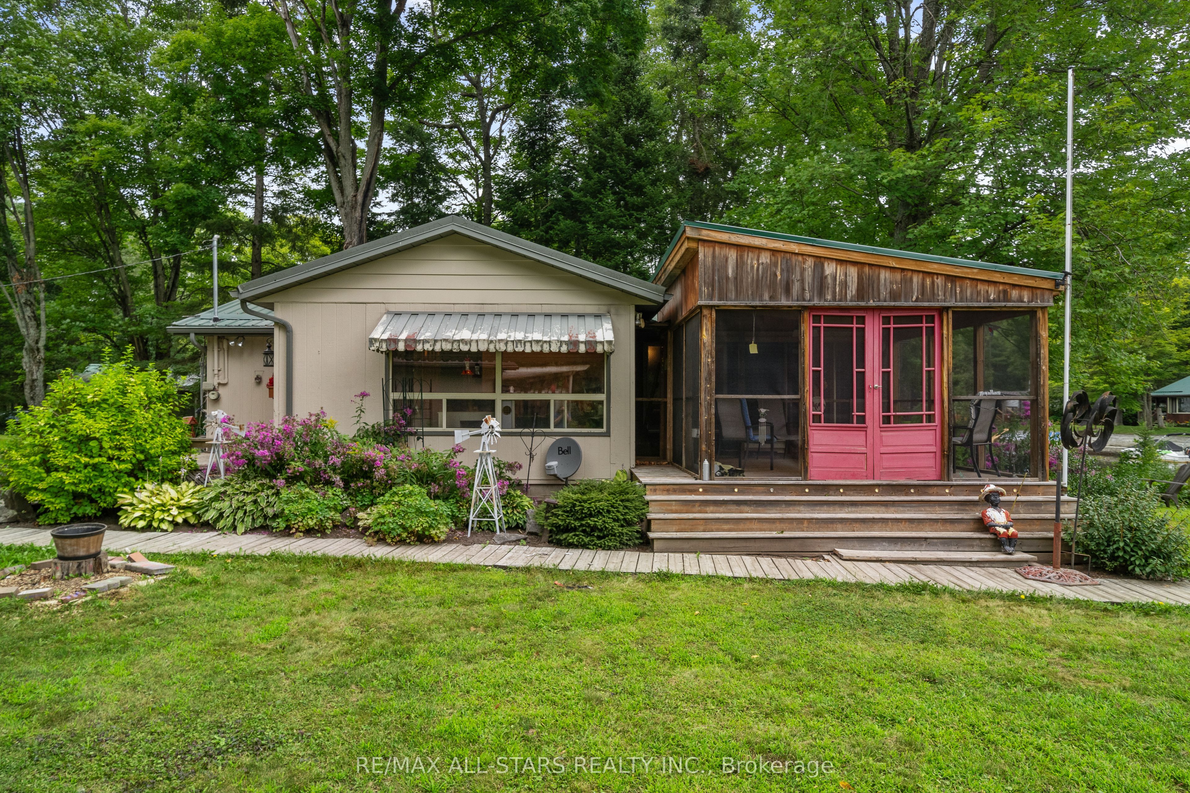 357 Southam Drive Property Photo 29