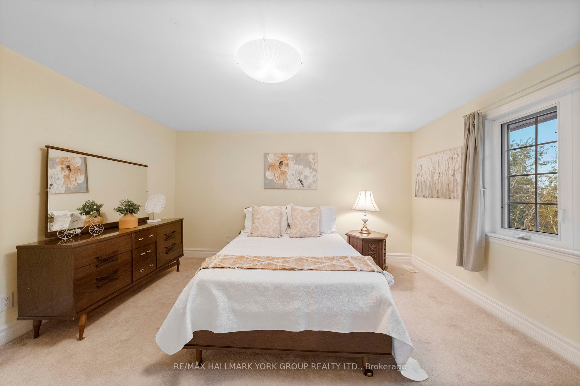 158159 7th Line Property Photo 14