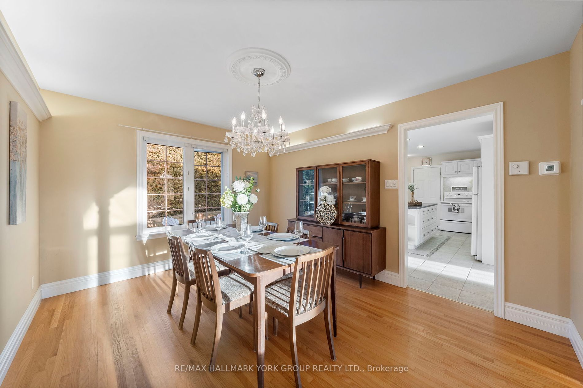 158159 7th Line Property Photo 39