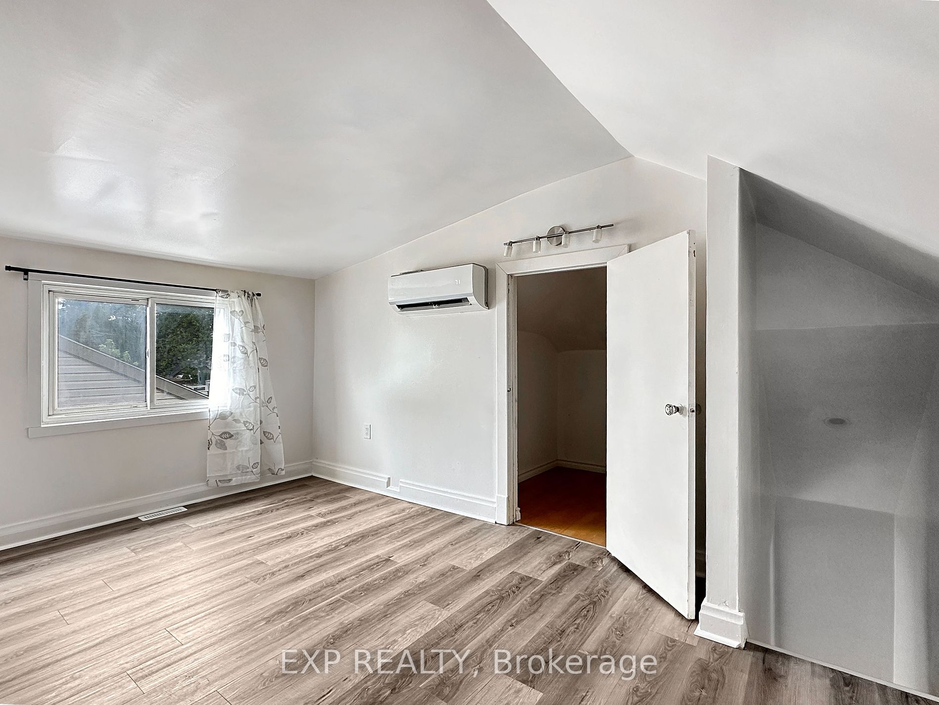 149 Giles St Property Photo 18