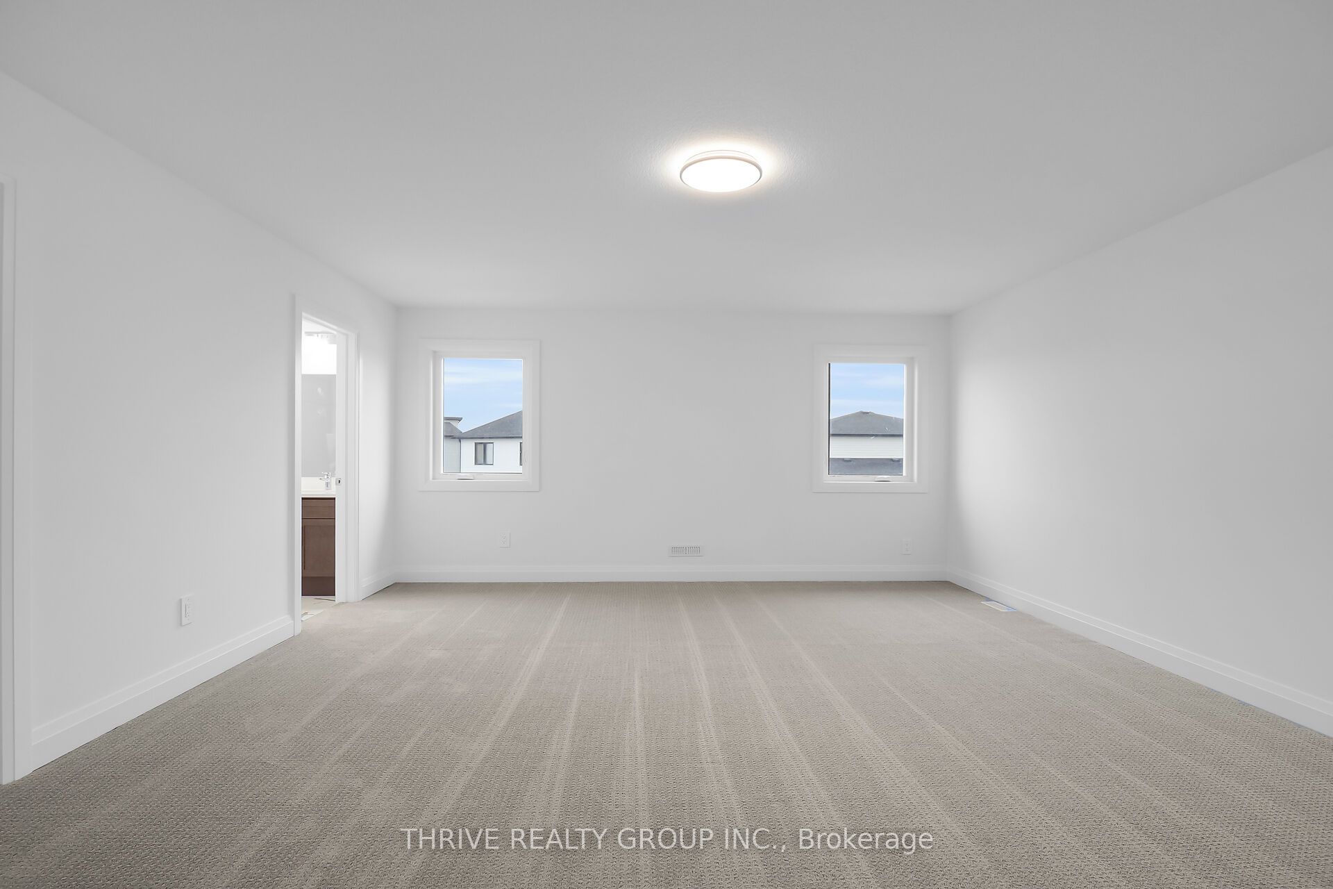 2374 Jordan Boulevard Property Photo 14