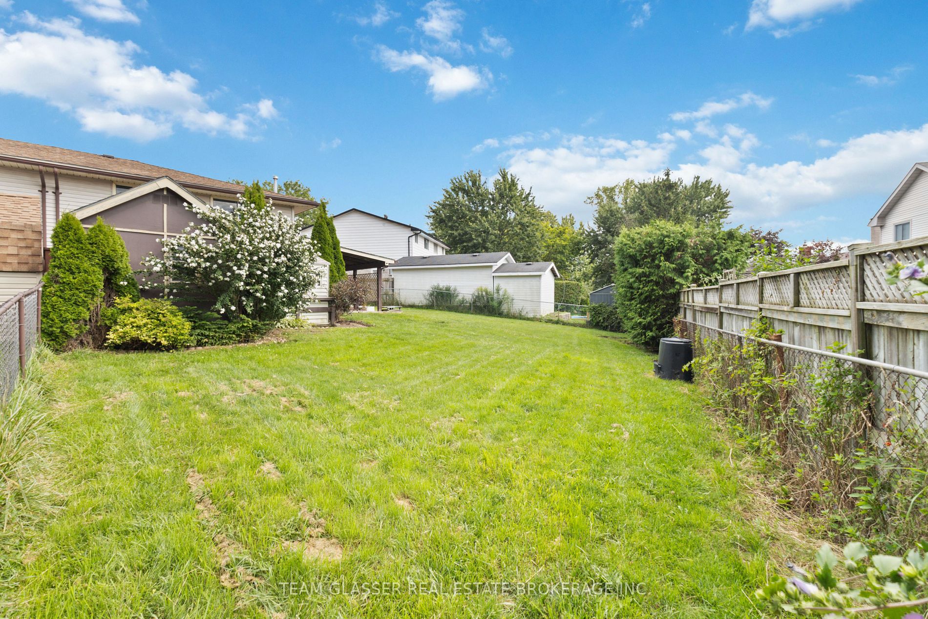 51 Edgemere Pl Property Photo 24
