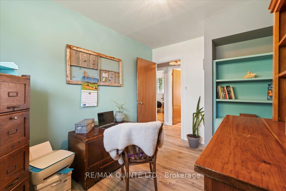 27 Downes Ave Property Photo 15