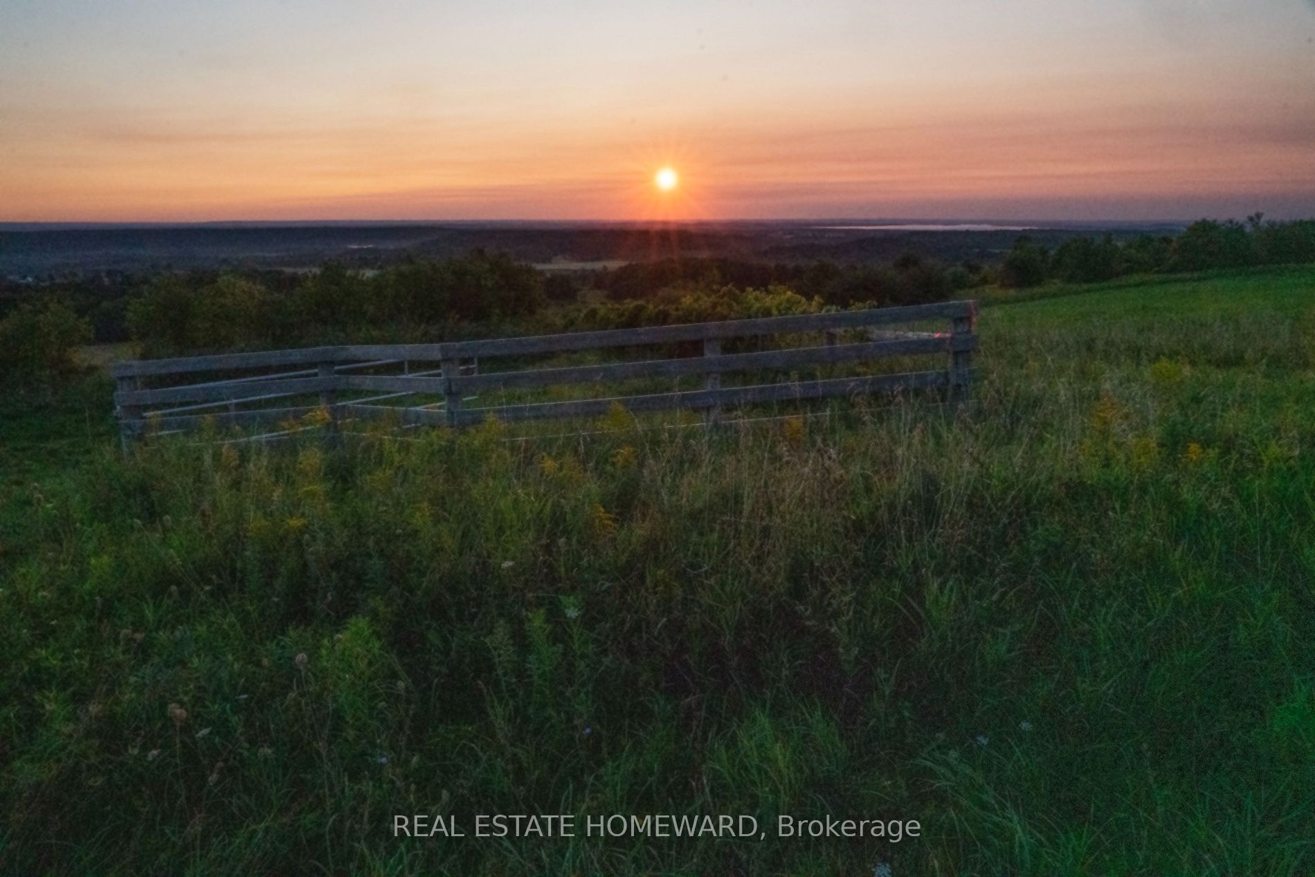 876917 5th Line S Property Photo 13