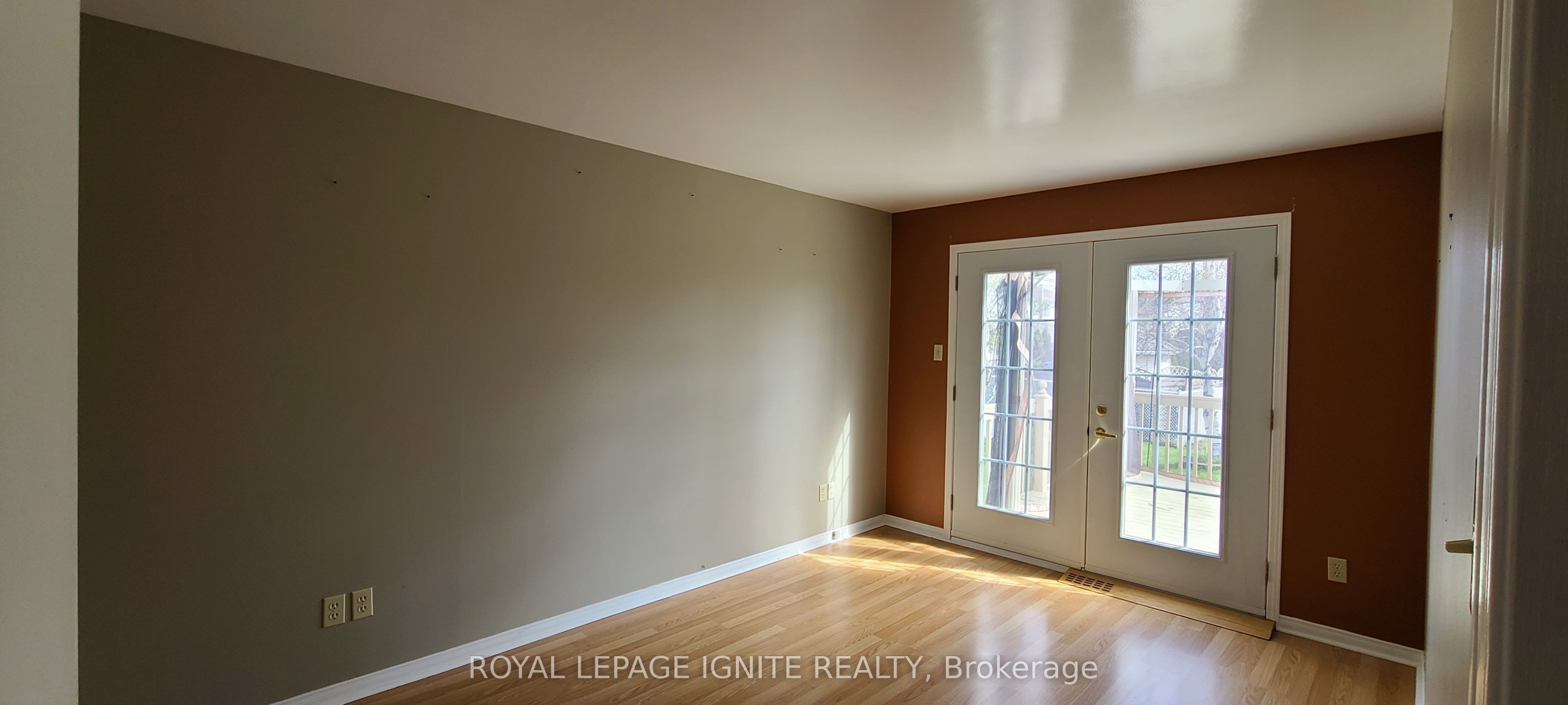 804 Champlain Drive Property Photo 4