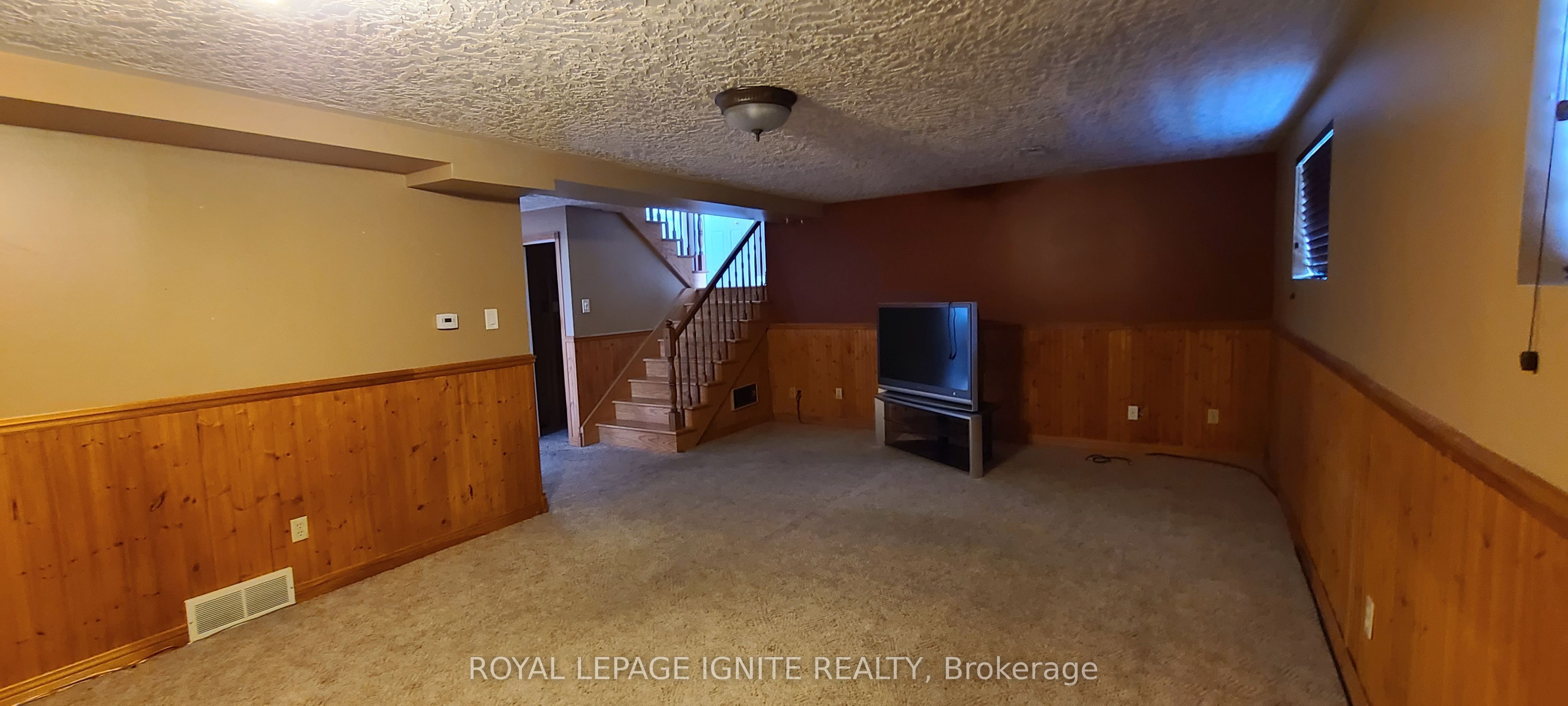 804 Champlain Drive Property Photo 21