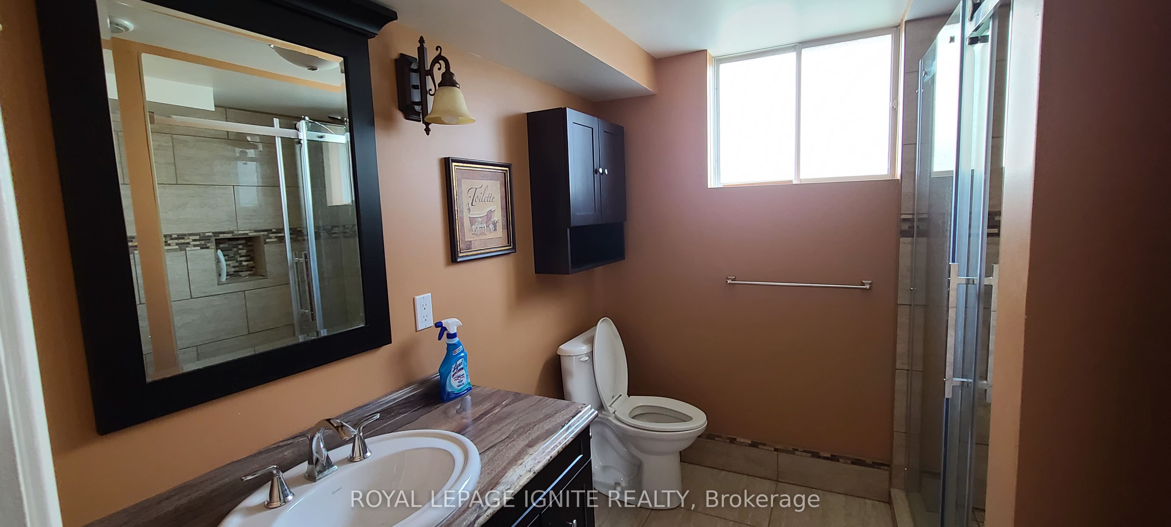 804 Champlain Drive Property Photo 23