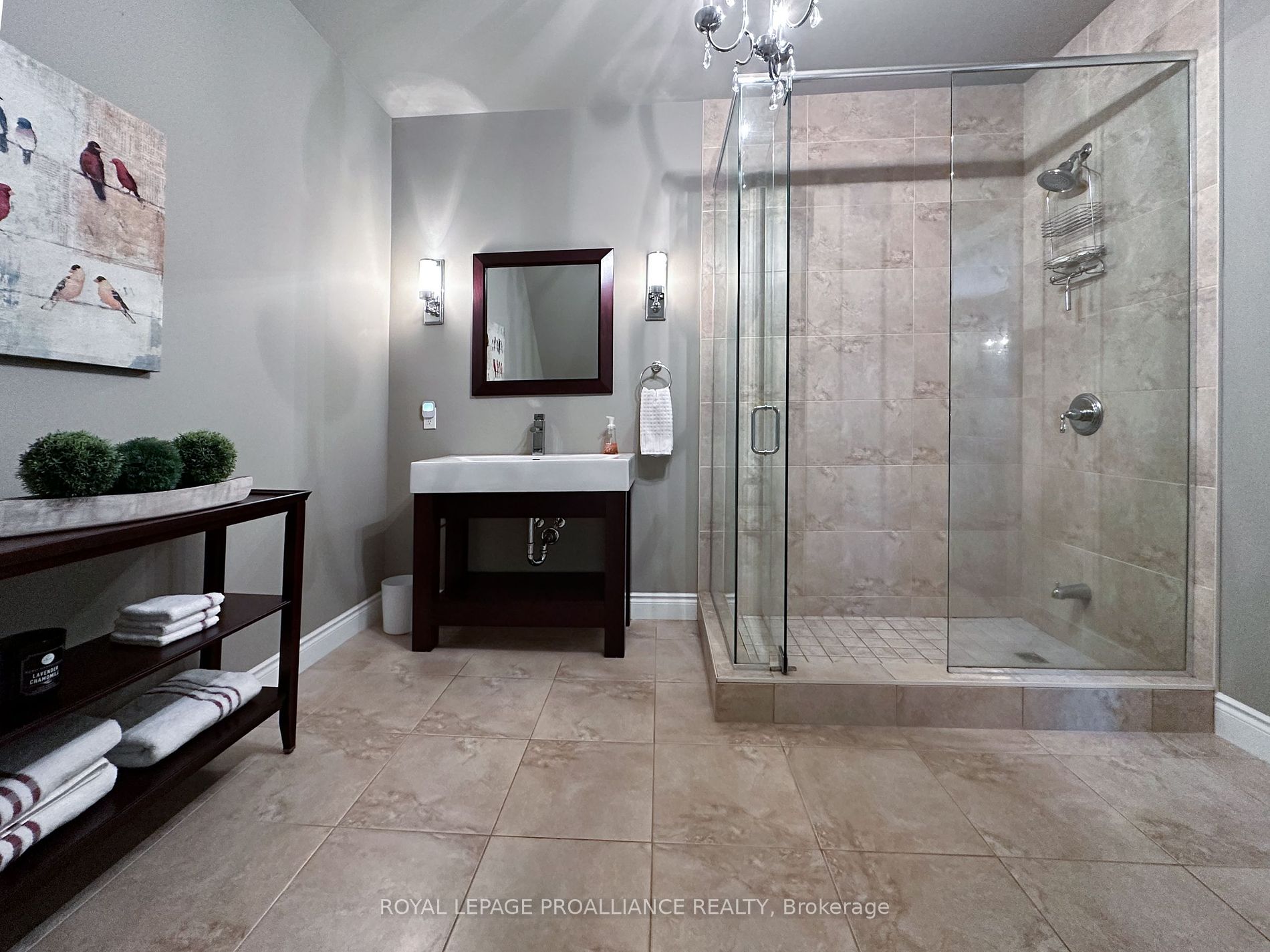 1014 Mulberry Lane Property Photo 17