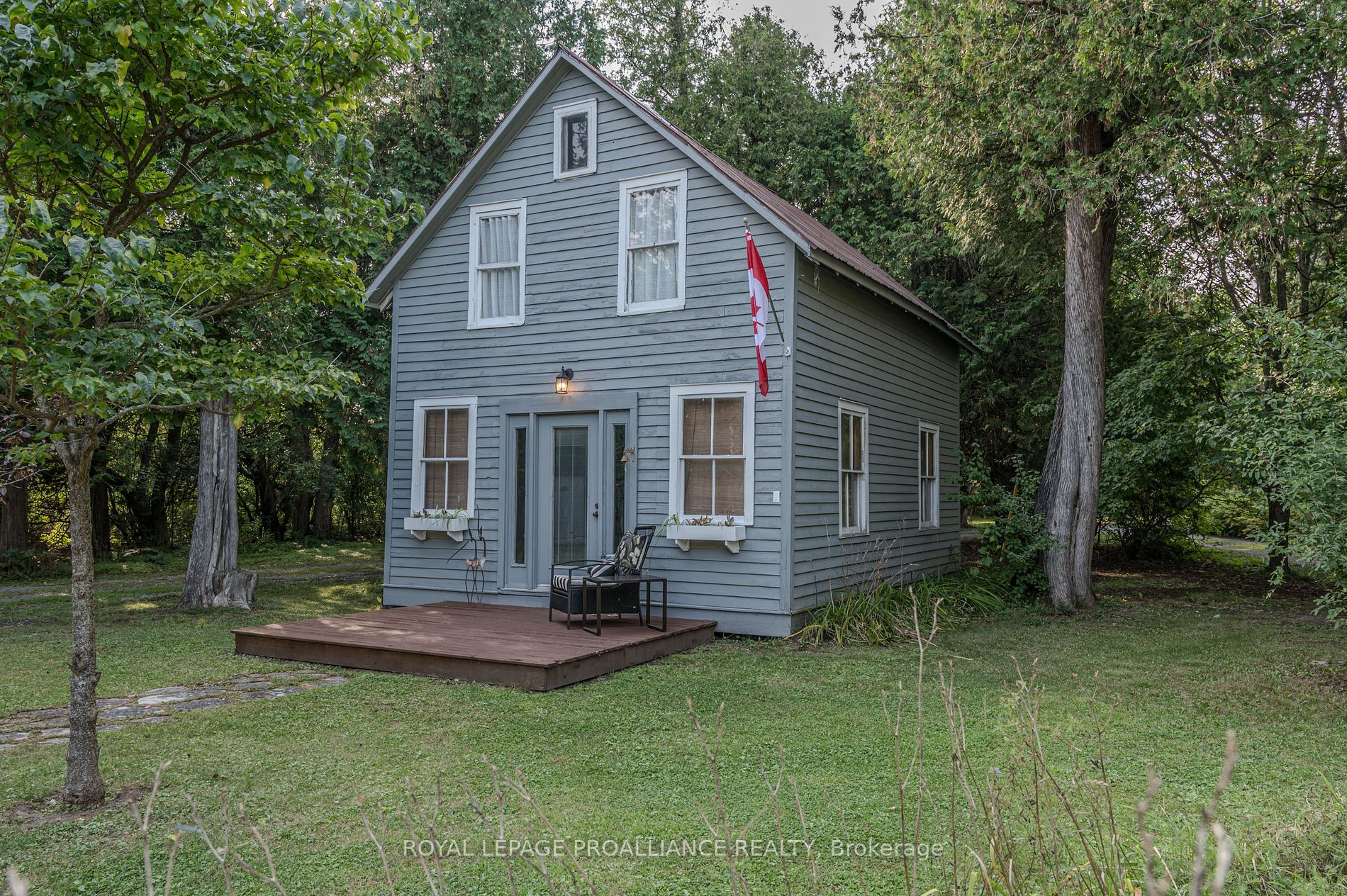 1014 Mulberry Lane Property Photo 24