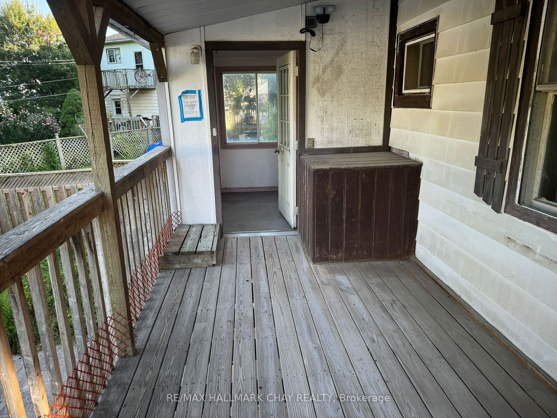 102 King Hiram St Property Photo 4
