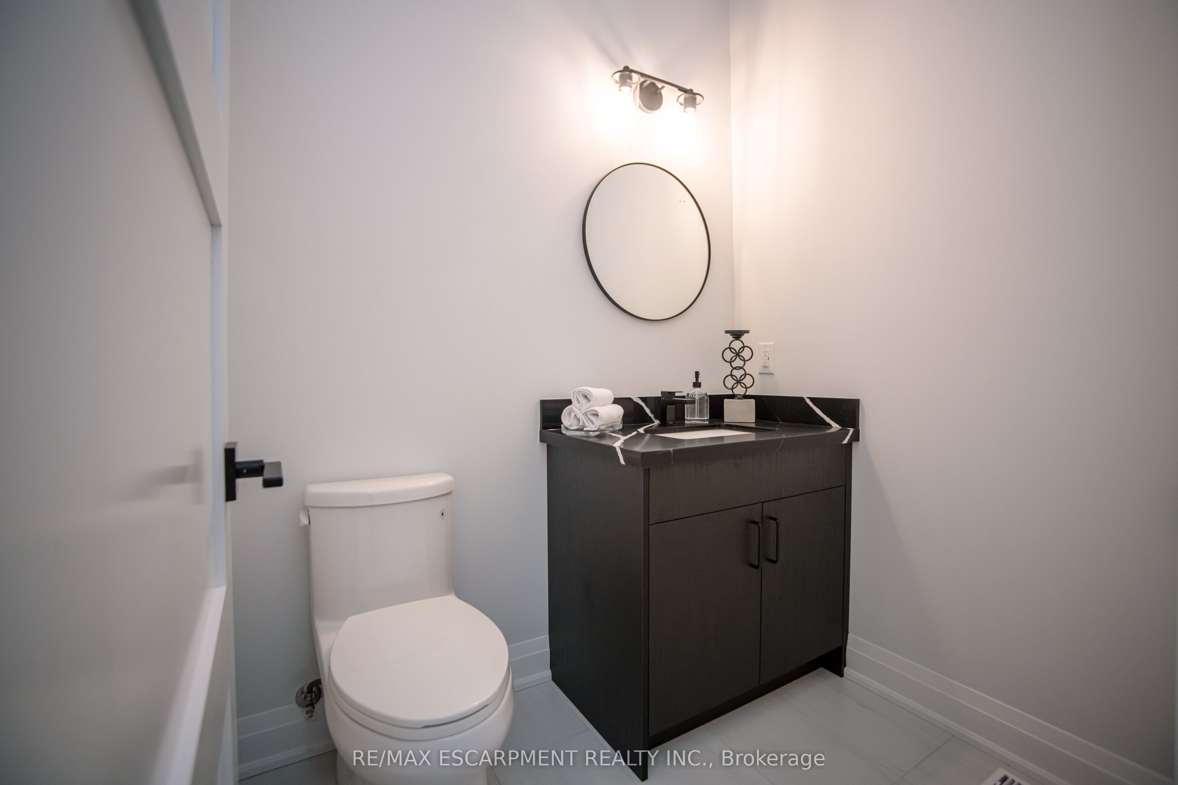 11 Primrose Street Property Photo 23