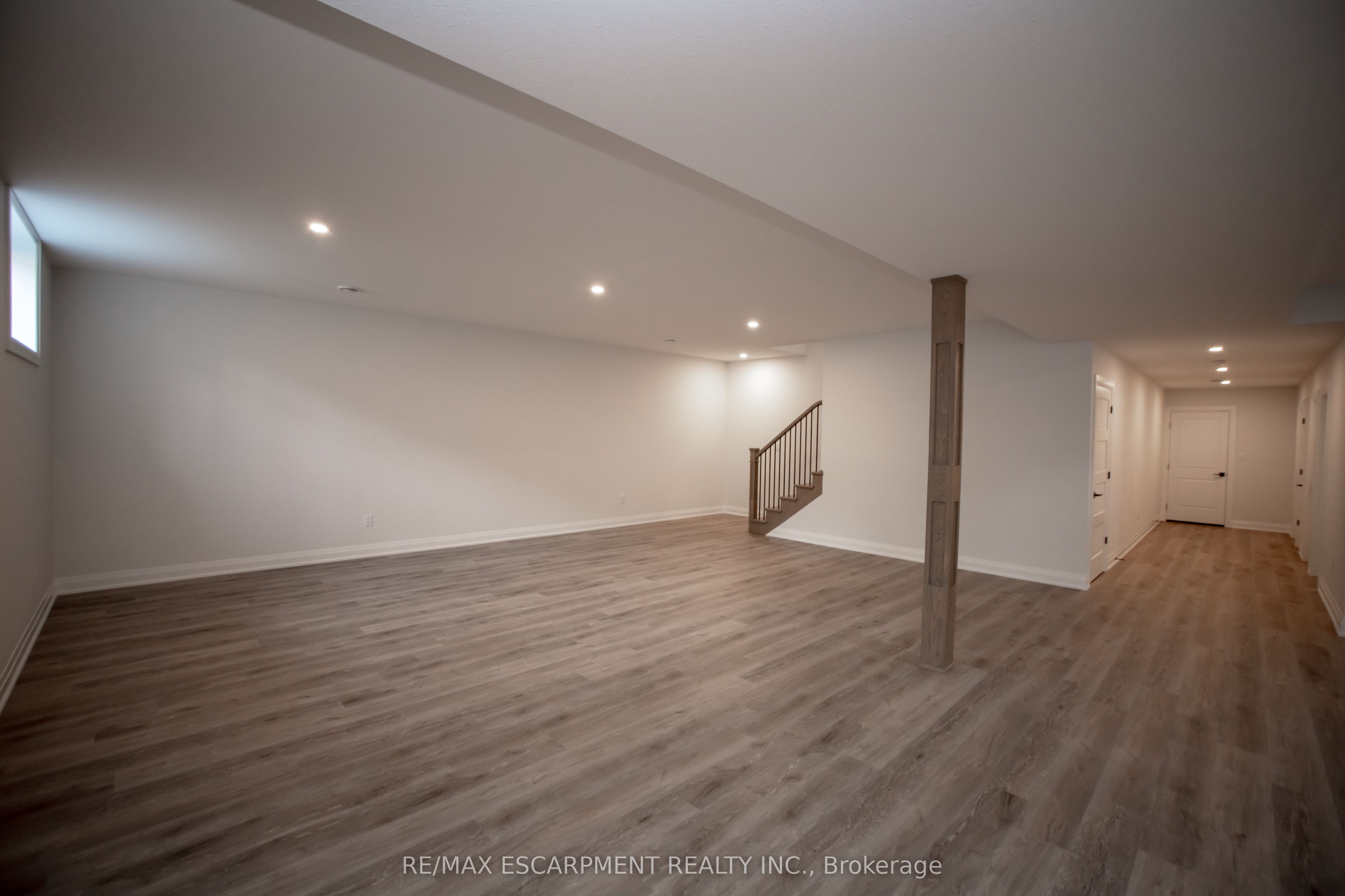 11 Primrose Street Property Photo 34