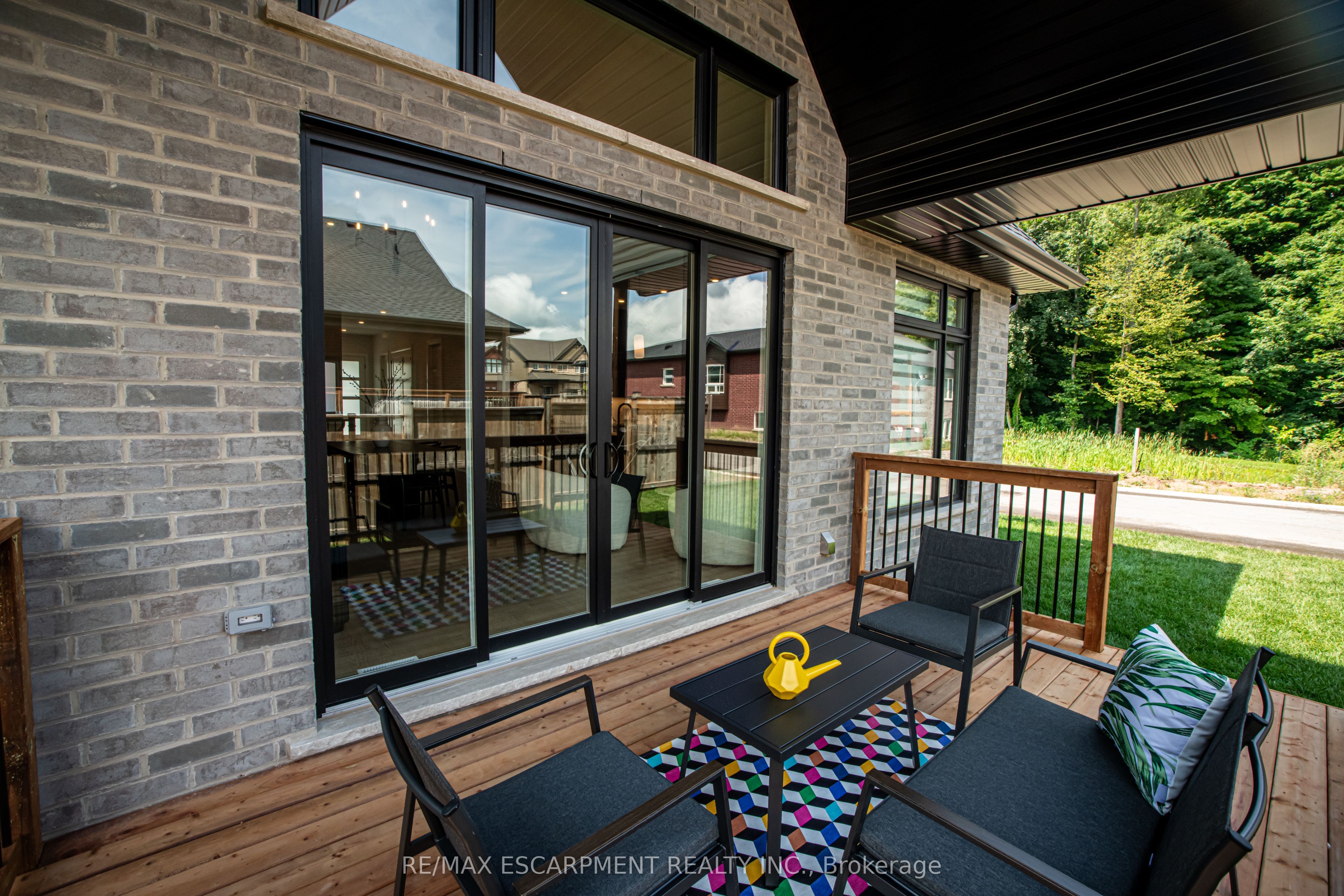 11 Primrose Street Property Photo 40