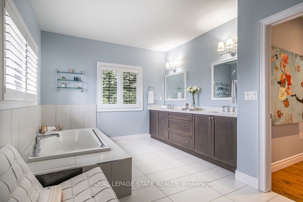 175 Oakhill Pl Property Photo 7
