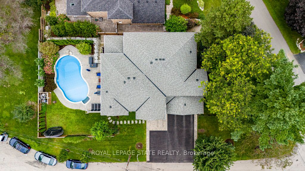 175 Oakhill Pl Property Photo 17