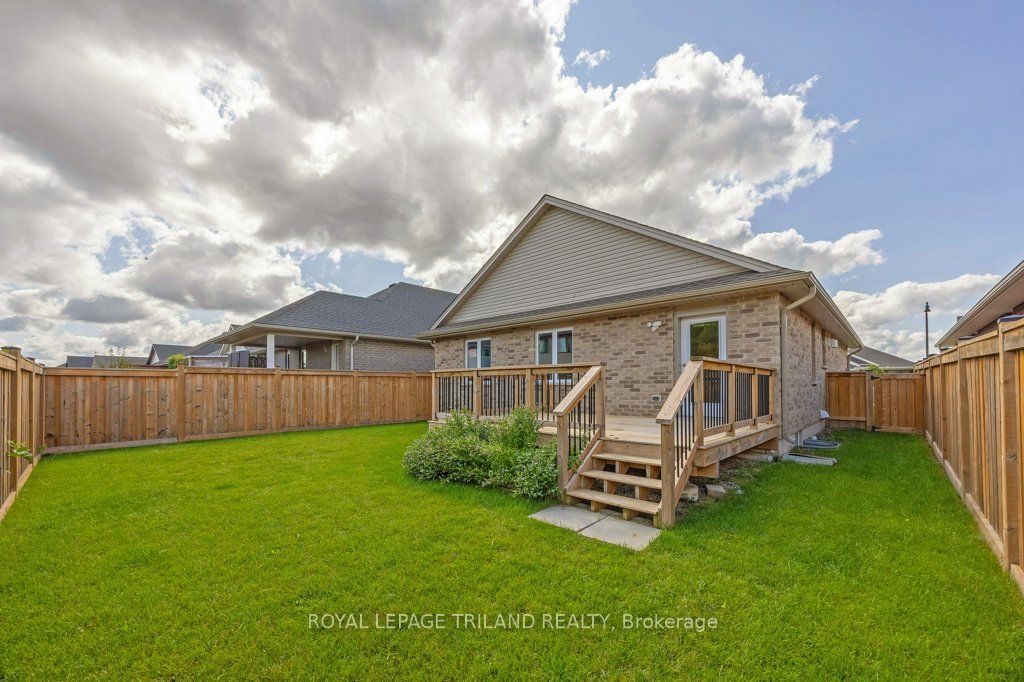 44 Foxtail Lane Property Photo 18