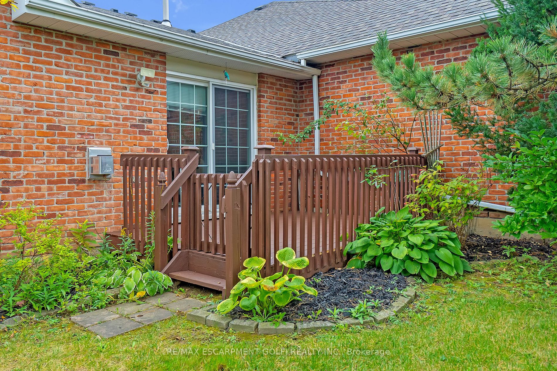 20 Meadowlands Blvd 24 Property Photo 27