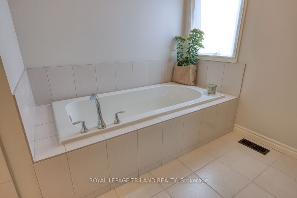 59 Hollingshead Rd Property Photo 26