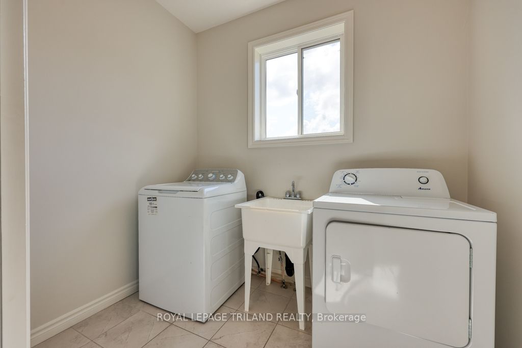 59 Hollingshead Rd Property Photo 39