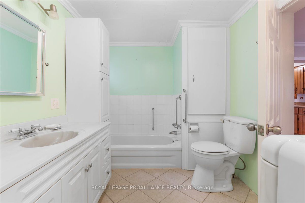 119 Fourth St Property Photo 3