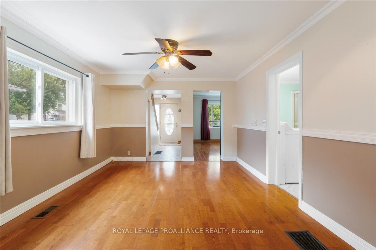 119 Fourth St Property Photo 6