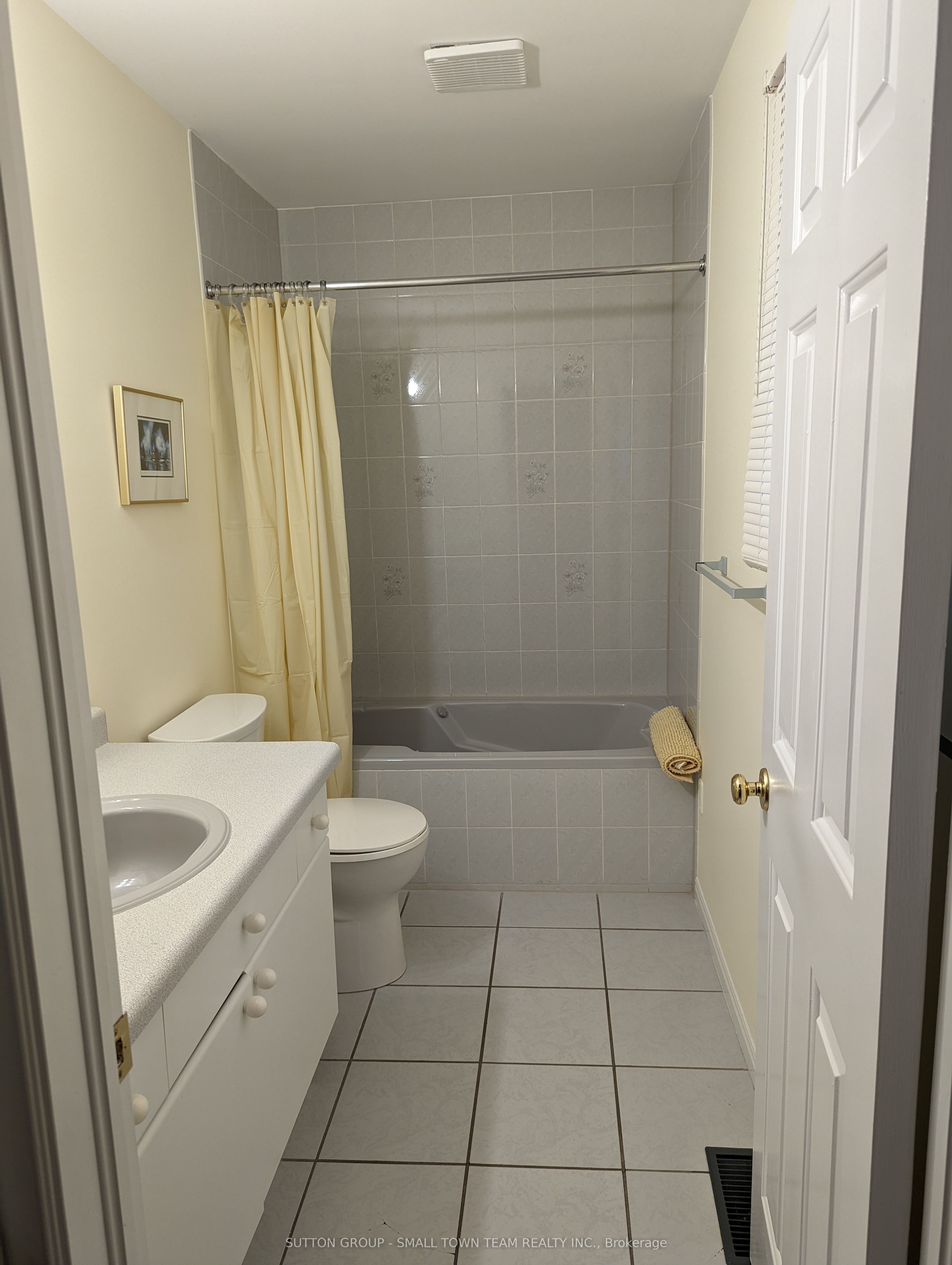 33915 Ridgeway Road Property Photo 8