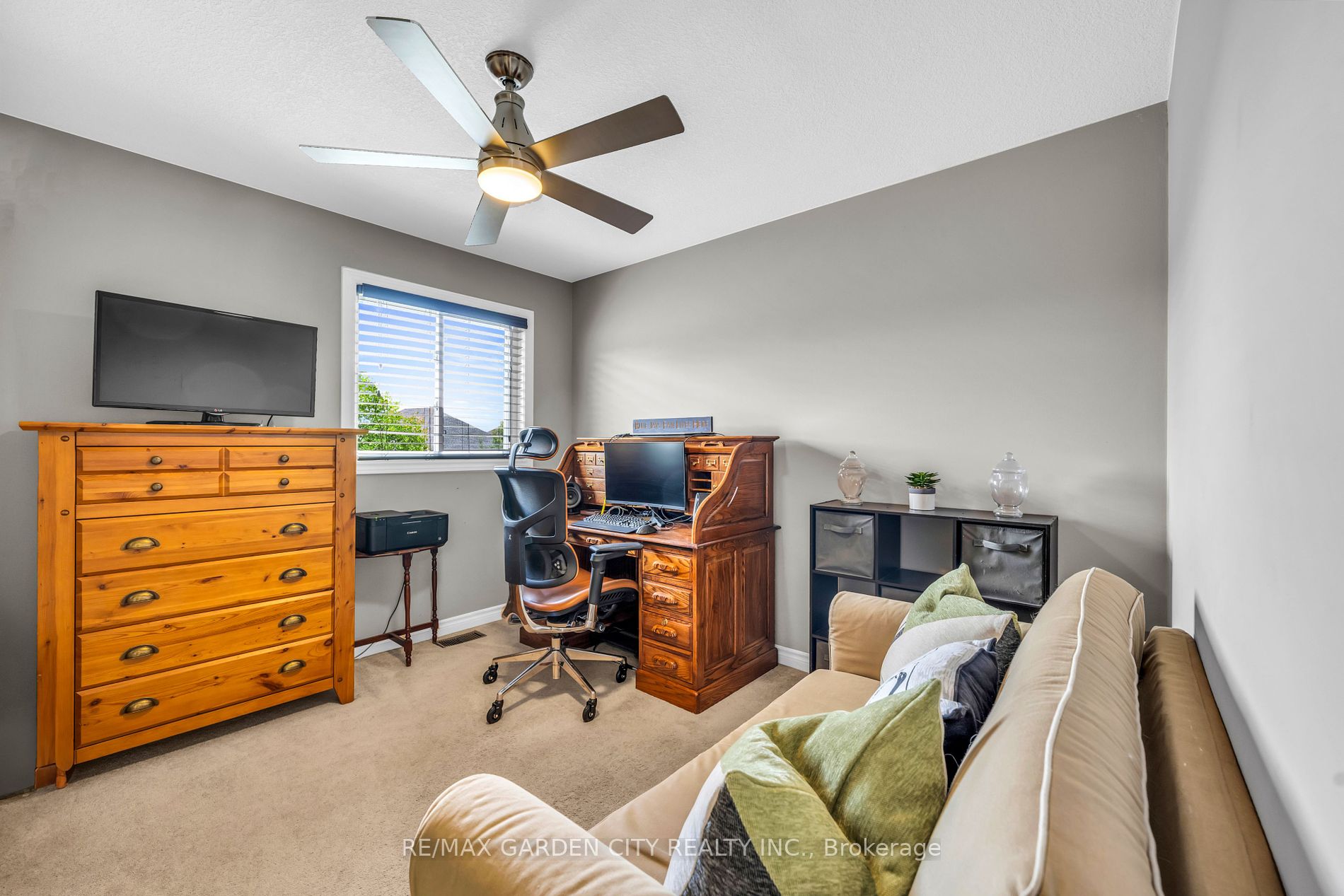 7 Pembroke Circ Property Photo 18