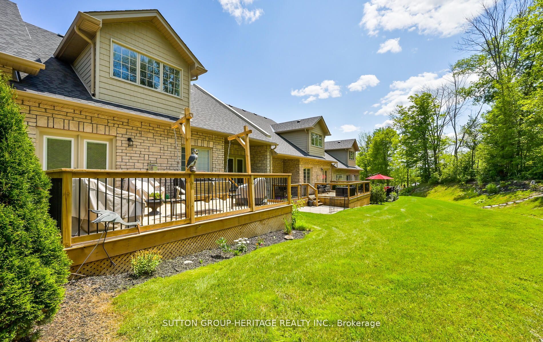 124 Orchard Way Property Photo 8