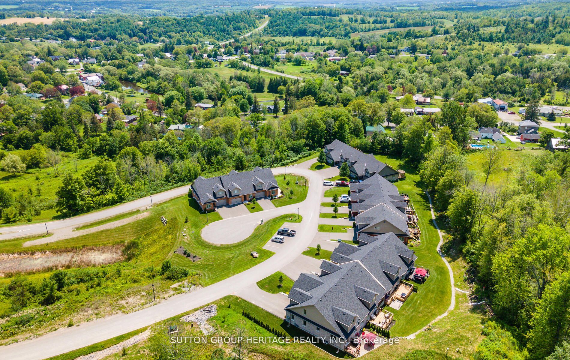 124 Orchard Way Property Photo 12
