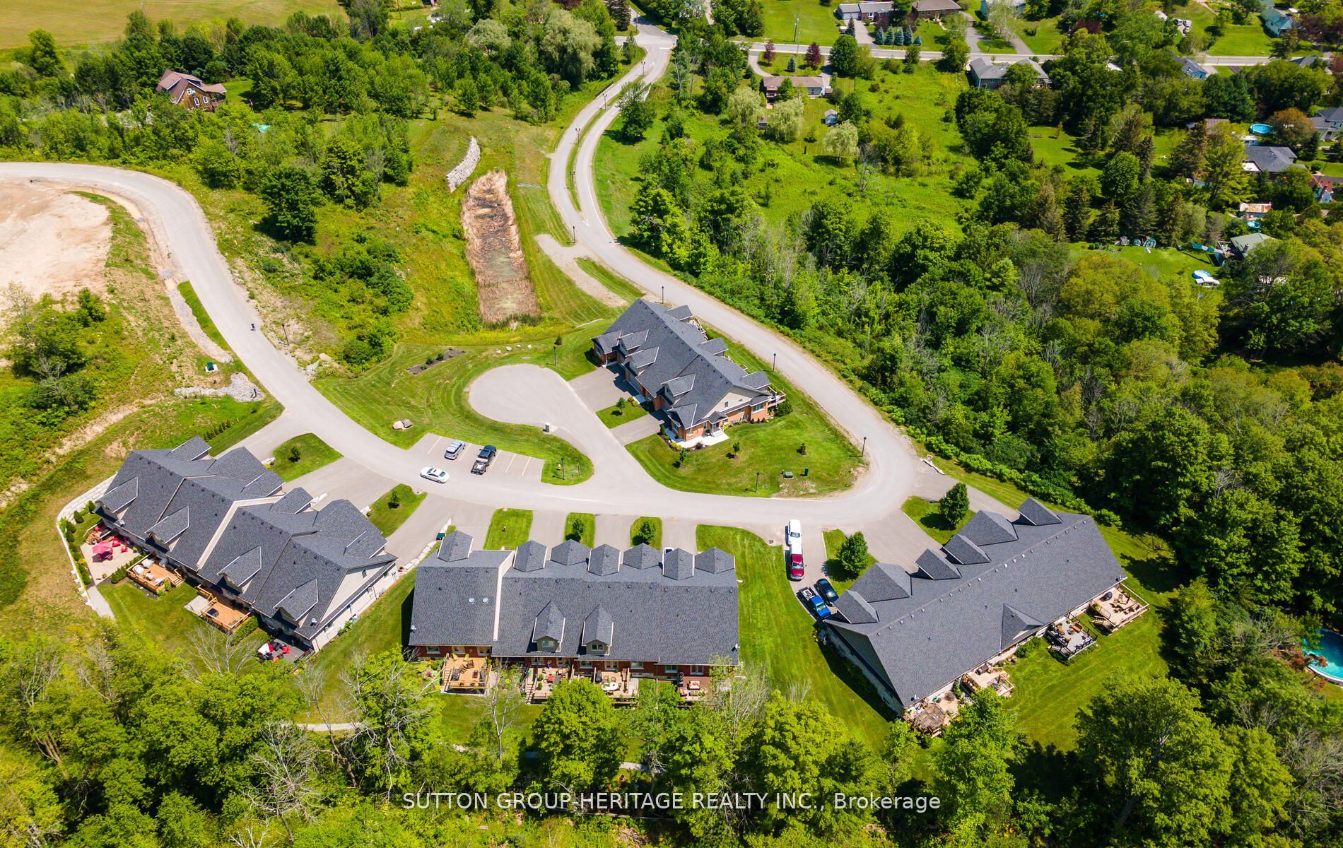 126 Orchard Way Property Photo 17