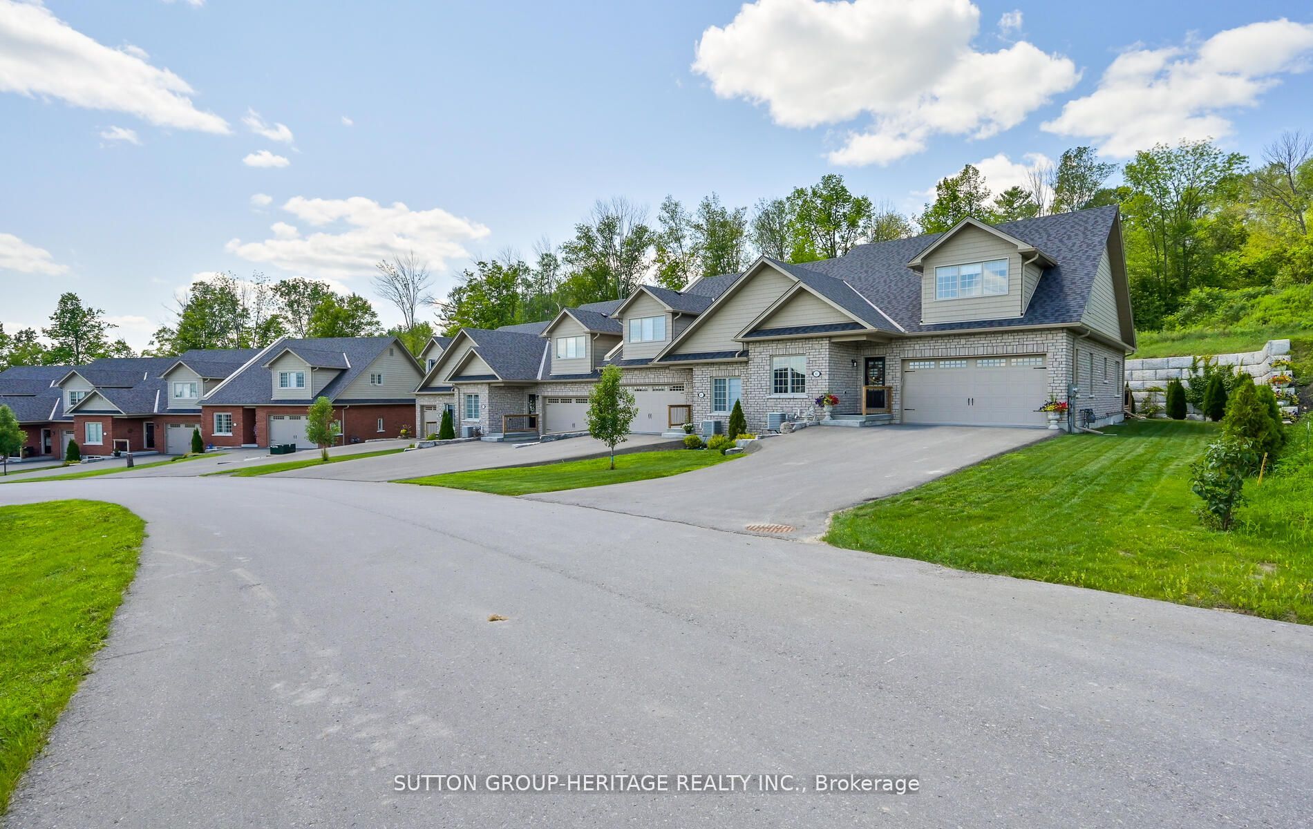 126 Orchard Way Property Photo 26