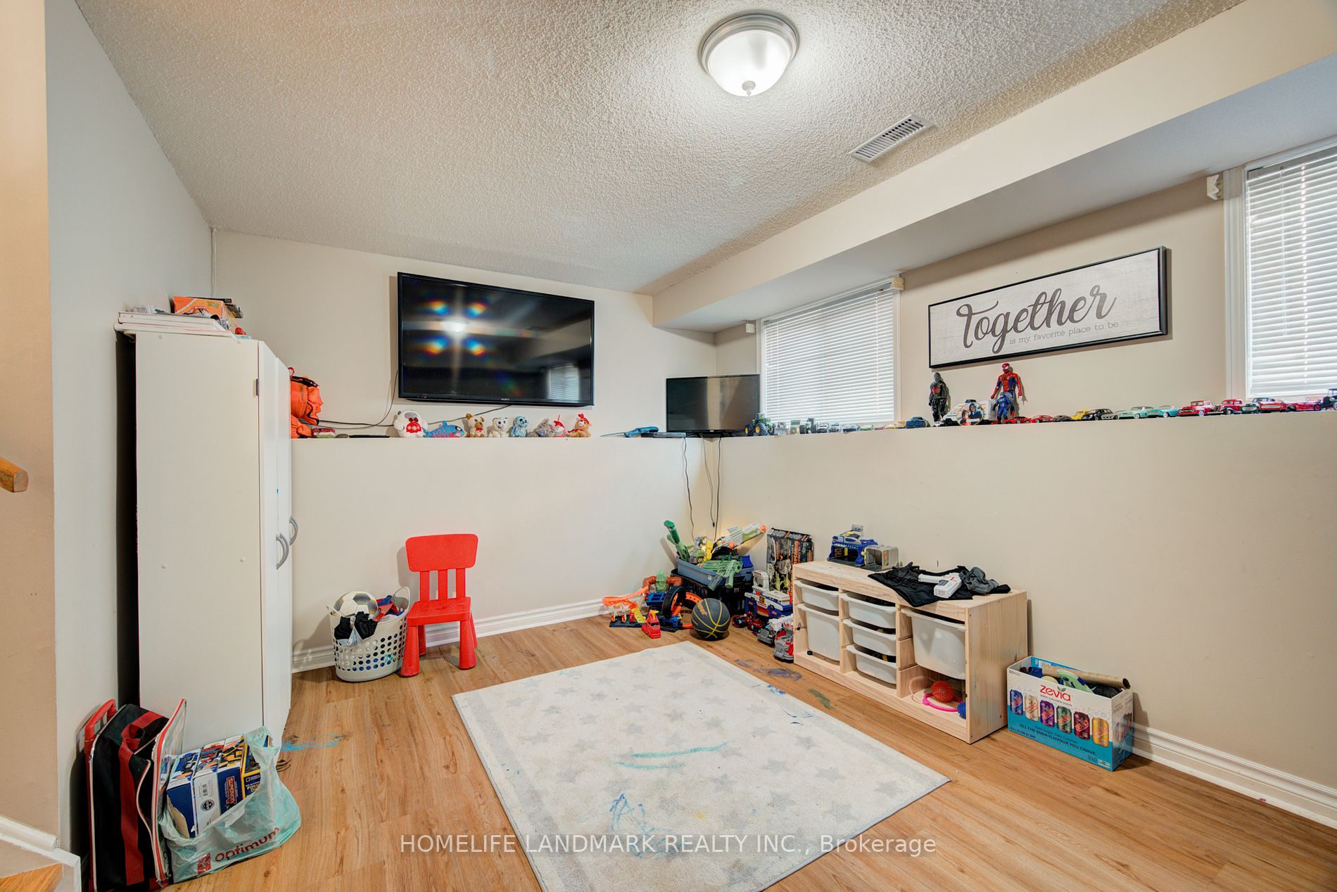 164 Brian Blvd Property Photo 21