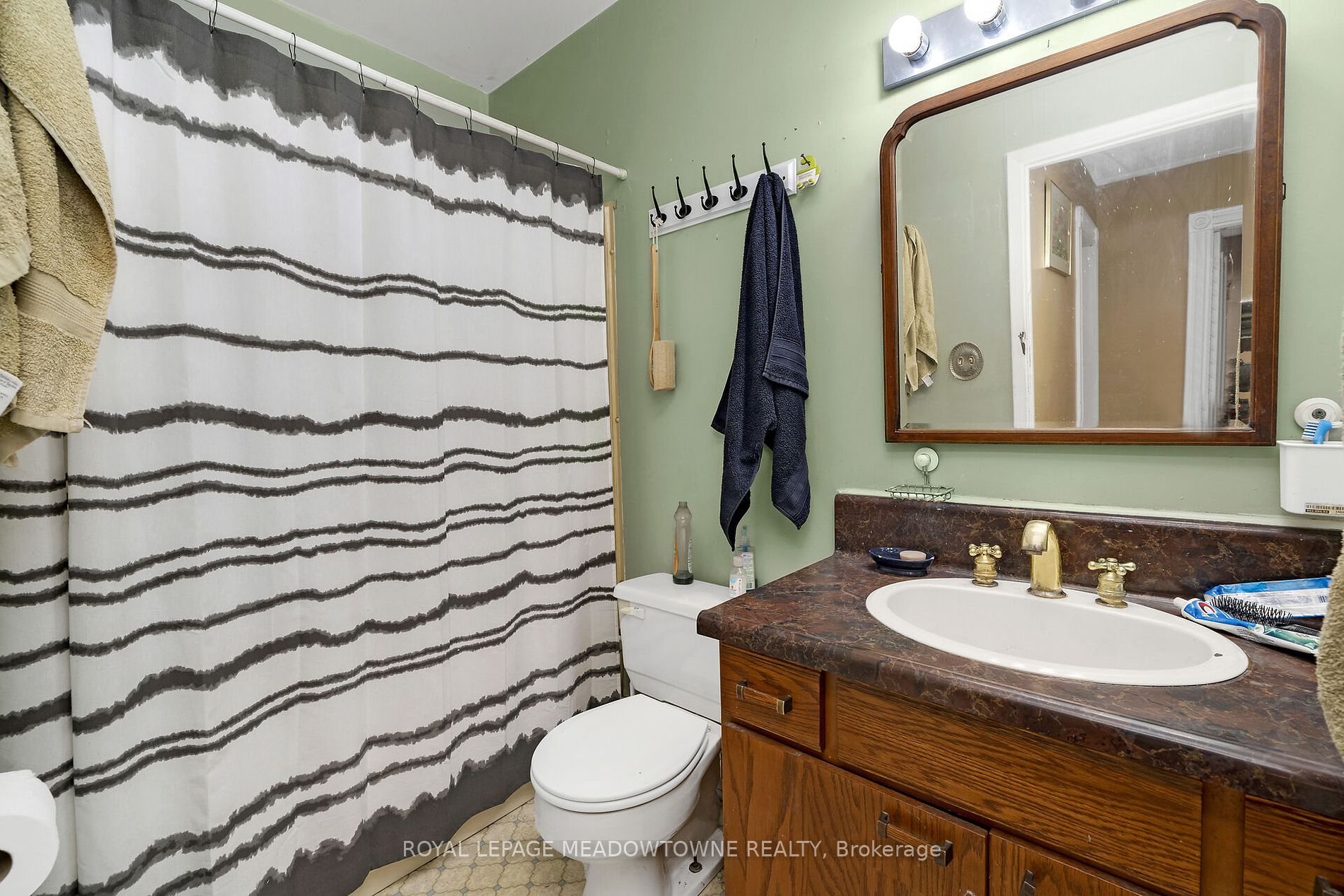 90 Trafalgar Rd Property Photo 3
