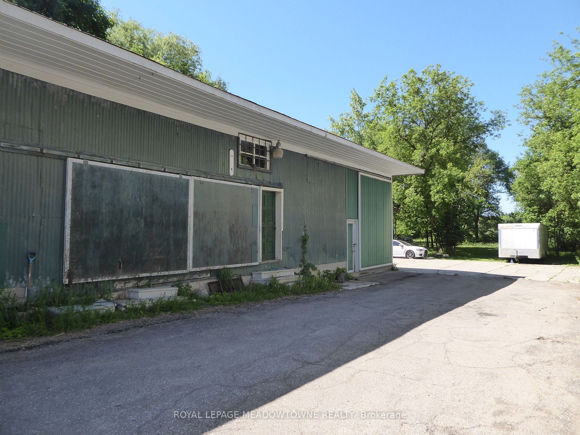 90 Trafalgar Rd Property Photo 18