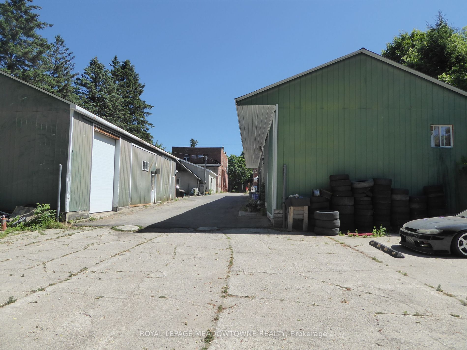 90 Trafalgar Rd Property Photo 19